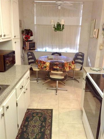 4899 NW 26th Court 346, Lauderdale Lakes, FL 33313