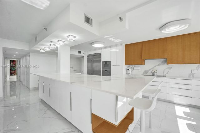 1201 S Ocean Dr 602S, Hollywood, FL 33019