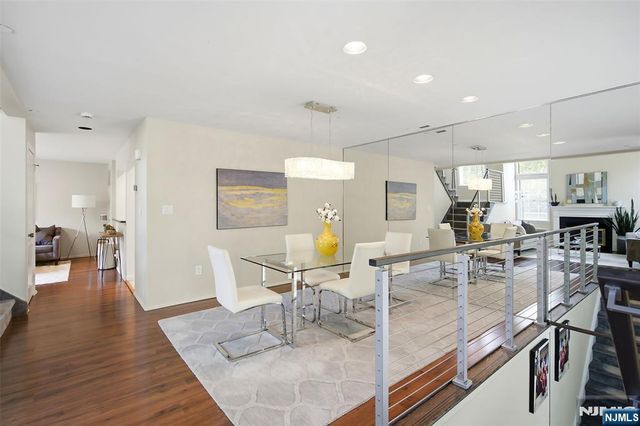 4 Squire Court, Englewood, NJ 07631
