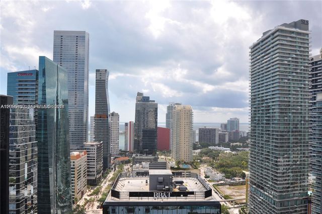 1060 Brickell Avenue 3111, Miami, FL 33131