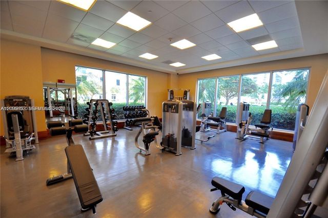 1060 Brickell Avenue 3111, Miami, FL 33131