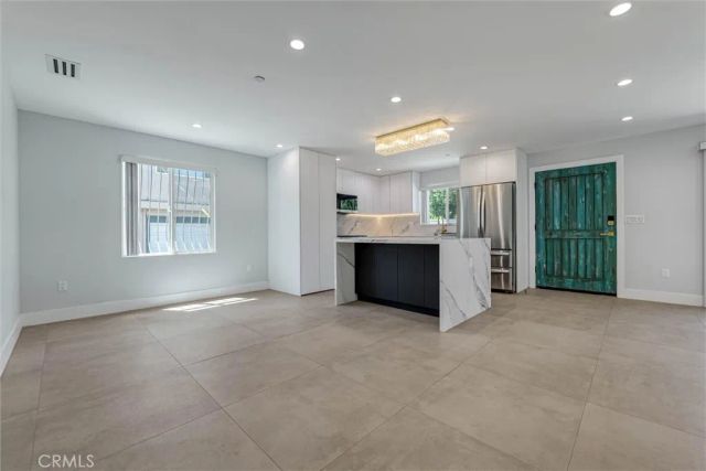 1554 Bundy, Los Angeles, CA 90025