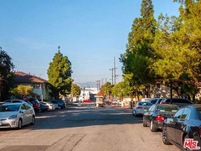 3635 Kalsman Drive 4, Los Angeles, CA 90016