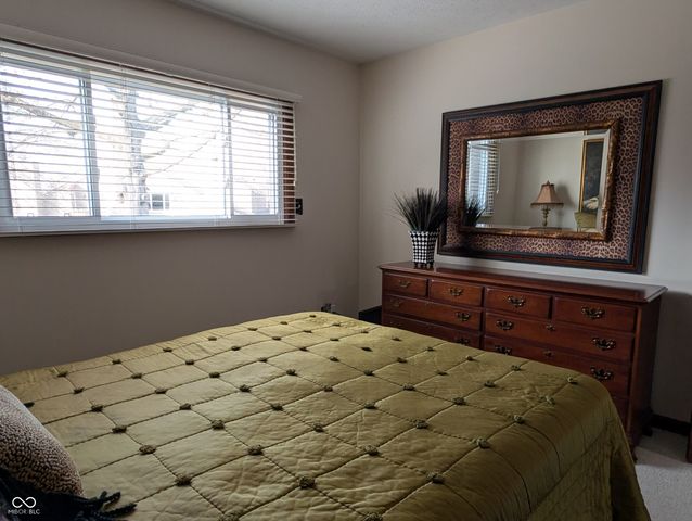 524 Conner Creek Drive, Fishers, IN 46038