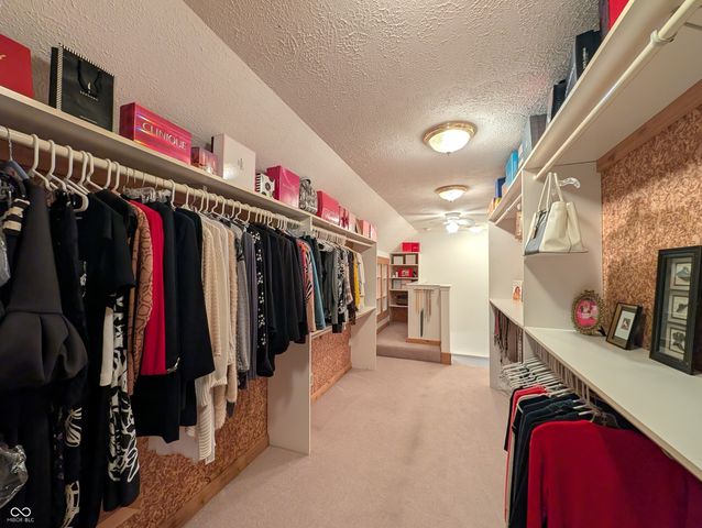 524 Conner Creek Drive, Fishers, IN 46038