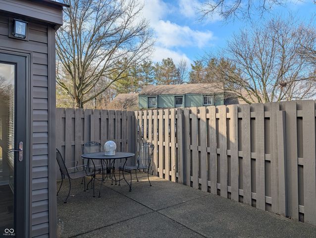 524 Conner Creek Drive, Fishers, IN 46038