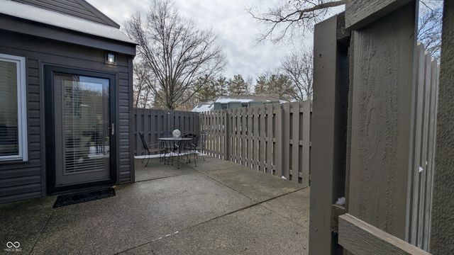 524 Conner Creek Drive, Fishers, IN 46038