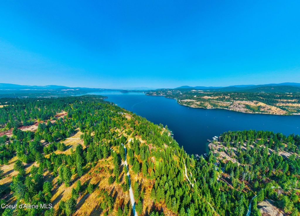 5727 S ODELIN LN, Harrison, ID 83833 photo 12