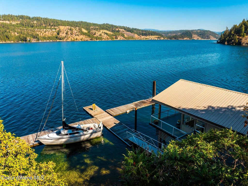 5727 S ODELIN LN, Harrison, ID 83833 photo 21