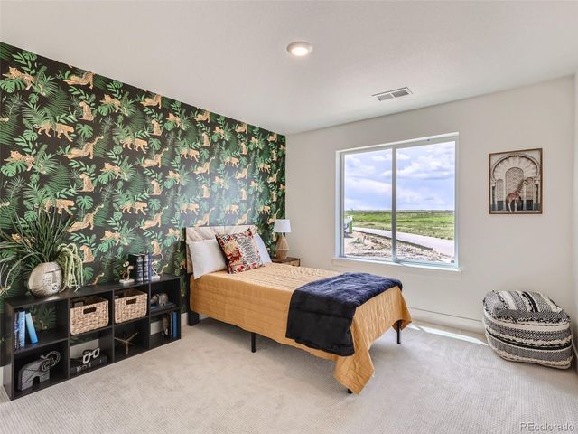 1203 S Algonquian Street, Aurora, CO 80018