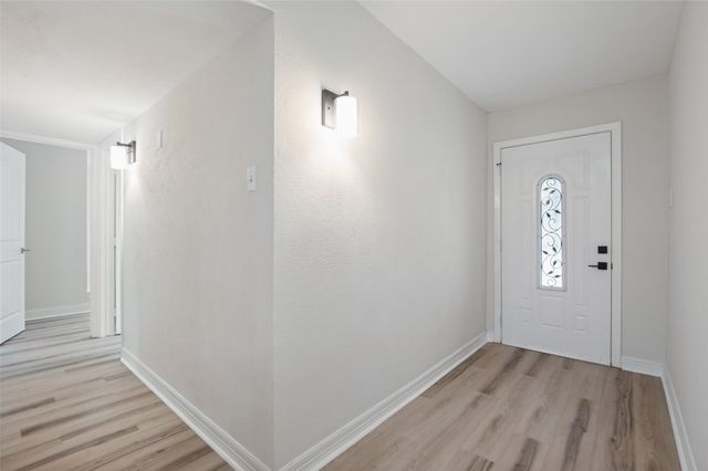 5221 Alpha Drive, The Colony, TX 75056