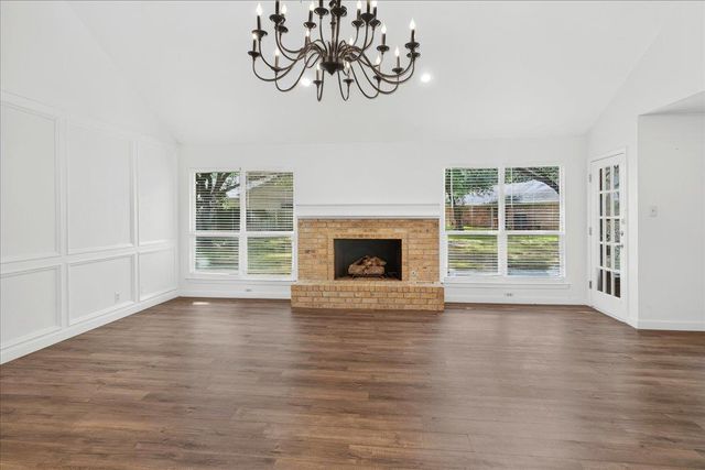 10403 Pinehurst DR, Austin, TX 78747