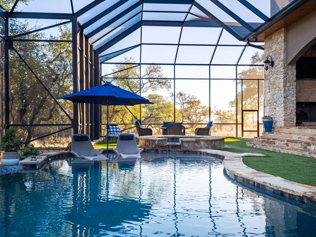 435 Gardenia DR, Wimberley, TX 78676