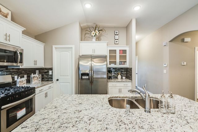 13849 Victory Sky Avenue, El Paso, TX 79928