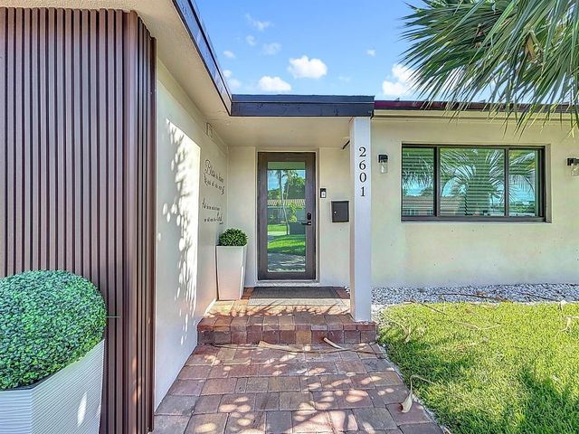 2601 NE 18th Street, Pompano Beach, FL 33062