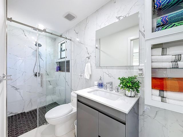 2601 NE 18th Street, Pompano Beach, FL 33062