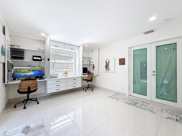 2601 NE 18th Street, Pompano Beach, FL 33062
