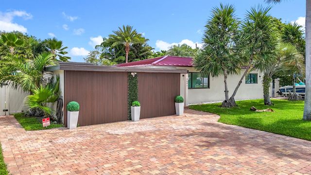 2601 NE 18th Street, Pompano Beach, FL 33062