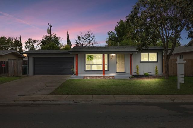 2423 W Swain Rd, Stockton, CA 95207