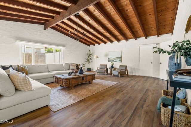 790 S Saticoy Avenue, Ventura, CA 93004