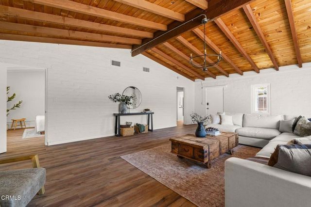 790 S Saticoy Avenue, Ventura, CA 93004