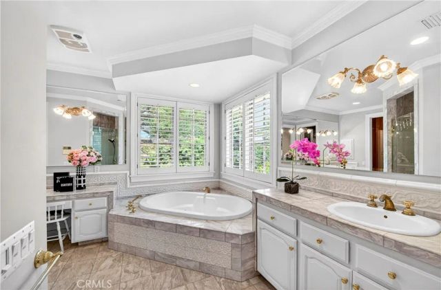 465 W Highland Avenue, Sierra Madre, CA 91024