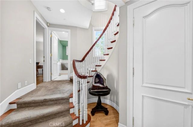 465 W Highland Avenue, Sierra Madre, CA 91024