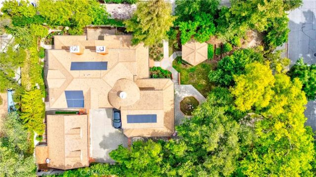 465 W Highland Avenue, Sierra Madre, CA 91024