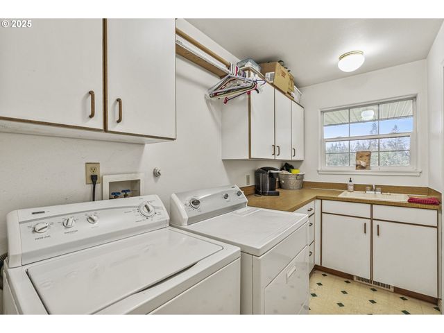 1707 Nw 354TH St, La Center, WA 98629