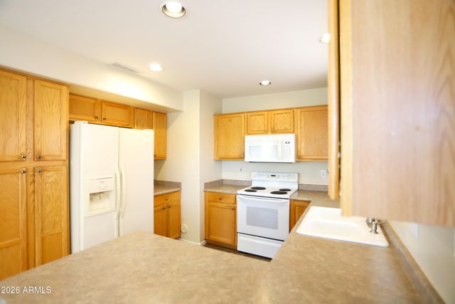 5043 E LUCIA Drive, Cave Creek, AZ 85331