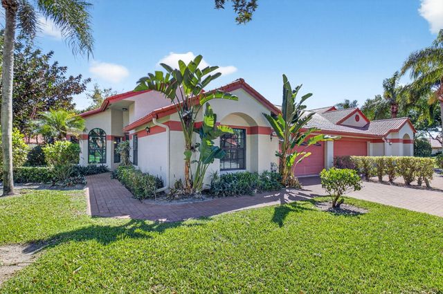 7613 Lexington Club Boulevard B, Delray Beach, FL 33446