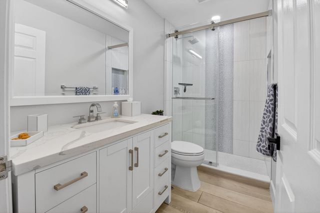 7613 Lexington Club Boulevard B, Delray Beach, FL 33446