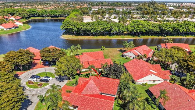 7613 Lexington Club Boulevard B, Delray Beach, FL 33446