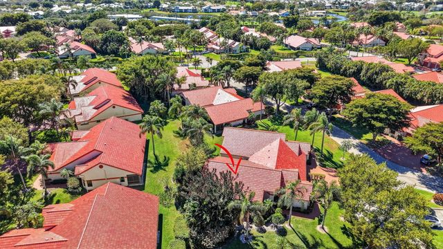 7613 Lexington Club Boulevard B, Delray Beach, FL 33446