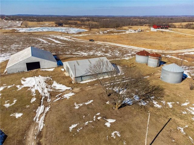 68 SW Missouri 131 Highway, Holden, MO 64040