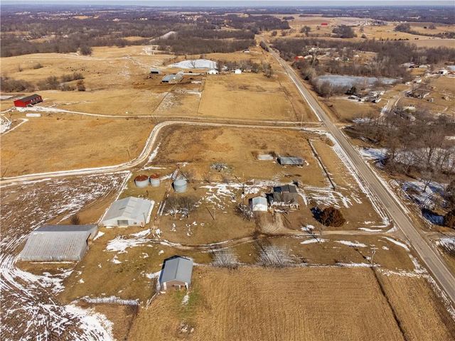 68 SW Missouri 131 Highway, Holden, MO 64040