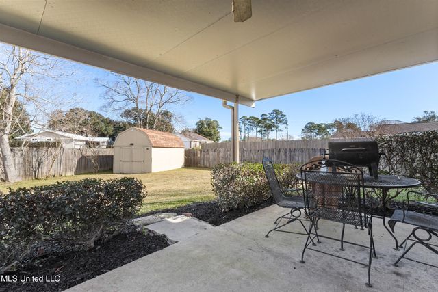 2422 Regency Drive, Biloxi, MS 39532