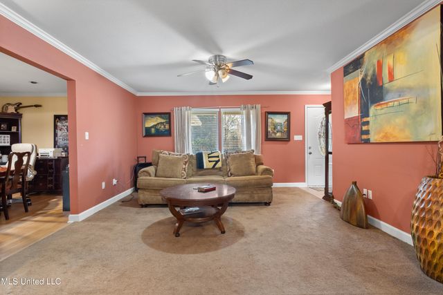 2422 Regency Drive, Biloxi, MS 39532