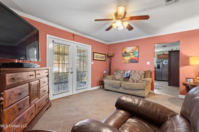 2422 Regency Drive, Biloxi, MS 39532