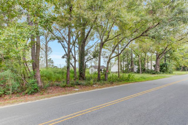 791 Hughes Road, Johns Island, SC 29455