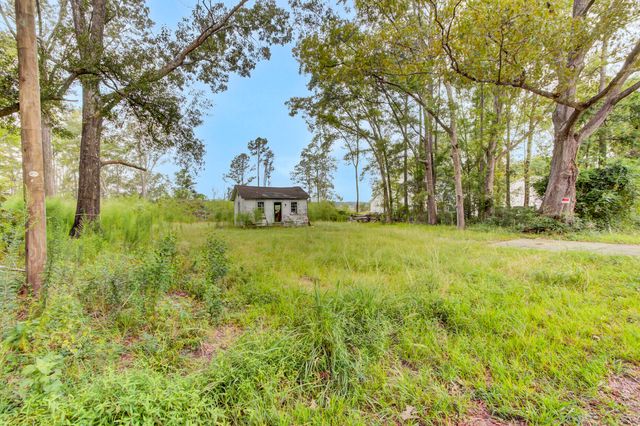 791 Hughes Road, Johns Island, SC 29455