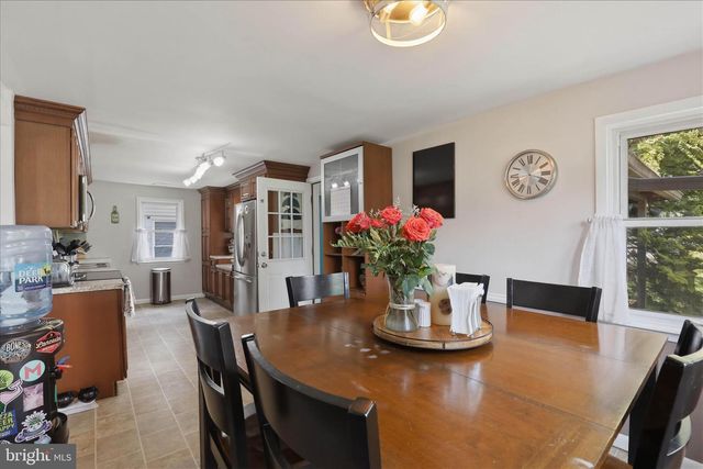 22 S 4TH ST, Denver, PA 17517