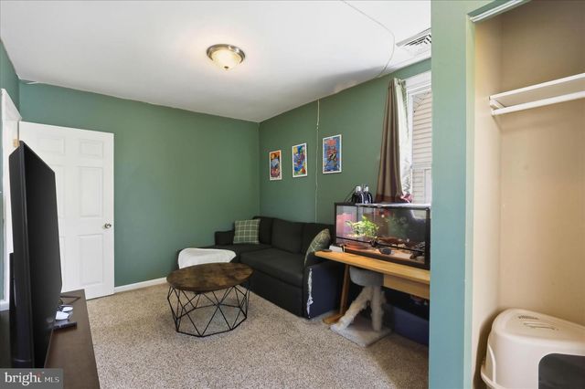 22 S 4TH ST, Denver, PA 17517