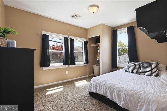 22 S 4TH ST, Denver, PA 17517