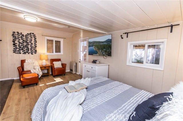 758 Elm Street, Big Bear Lake, CA 92315