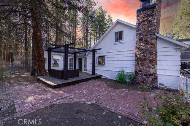 758 Elm Street, Big Bear Lake, CA 92315