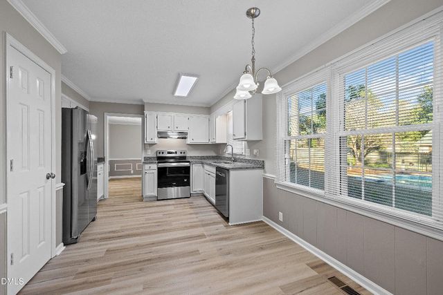 3622 Thorndike Drive, Fayetteville, NC 28311