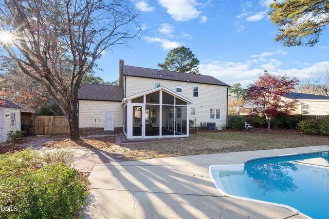 3622 Thorndike Drive, Fayetteville, NC 28311