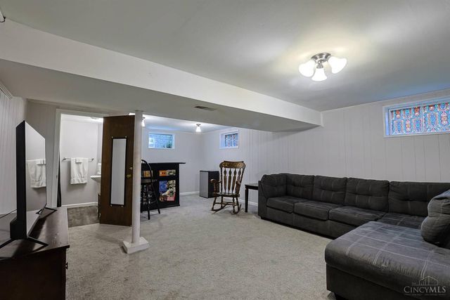 9168 Orangewood Drive, Colerain Twp, OH 45231