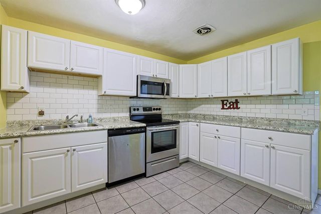 9168 Orangewood Drive, Colerain Twp, OH 45231